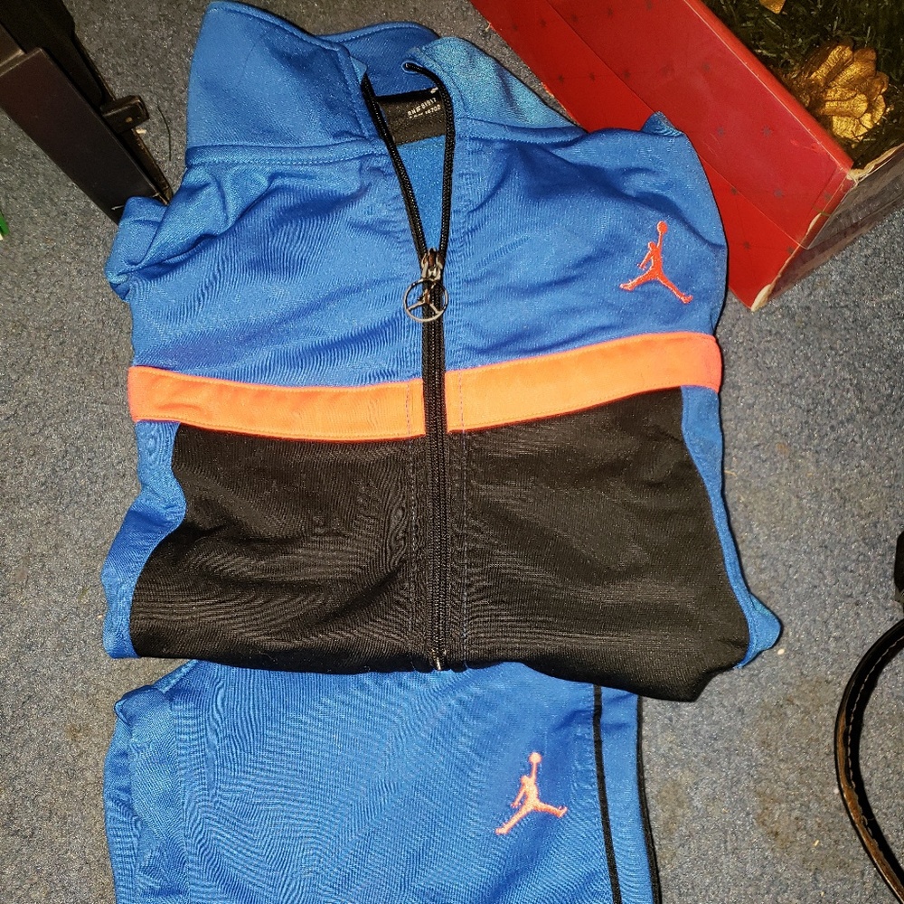10/12 jordan outfit